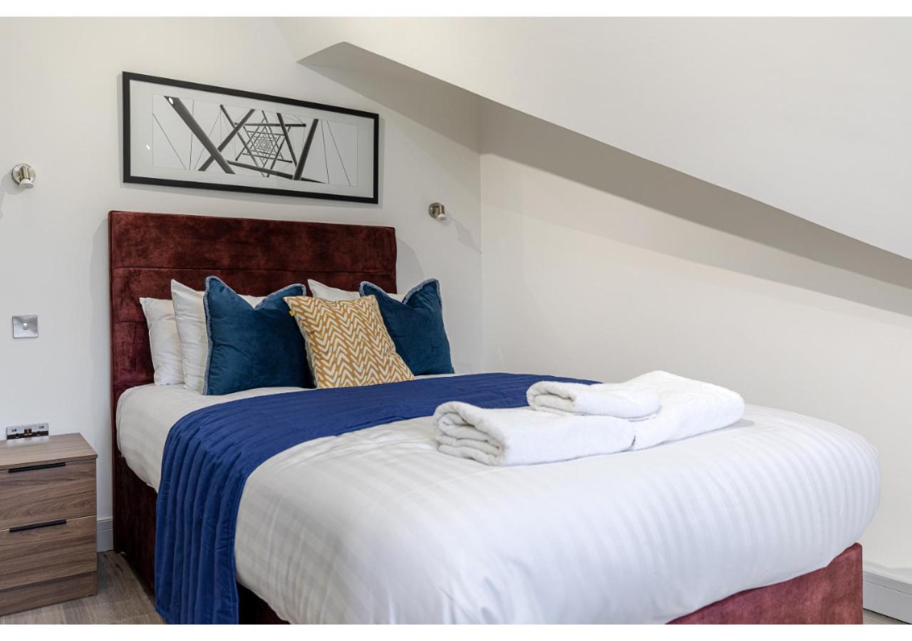 Cozy And Stylish 2 Bedroom Flat In Greater London Exterior foto